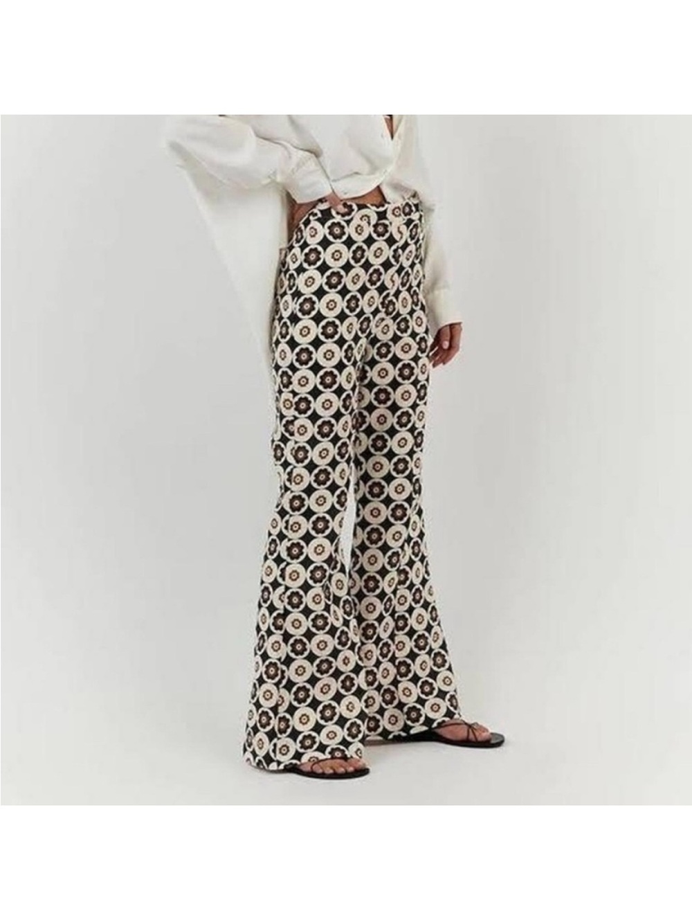 NWT DISSH Dixon Floral Linen Flare Pants - Picture 3 of 16